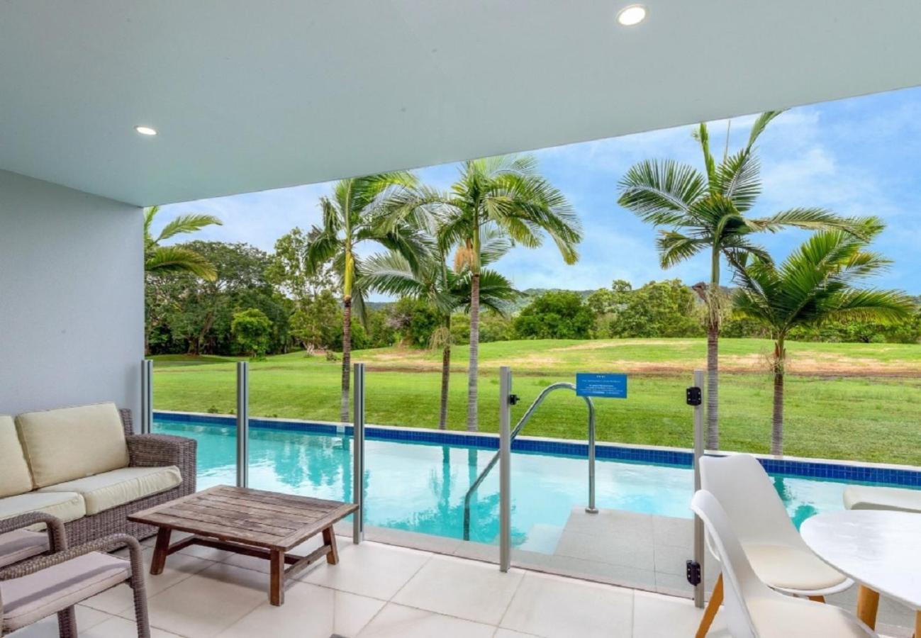Pool Resort Port Douglas Exterior foto
